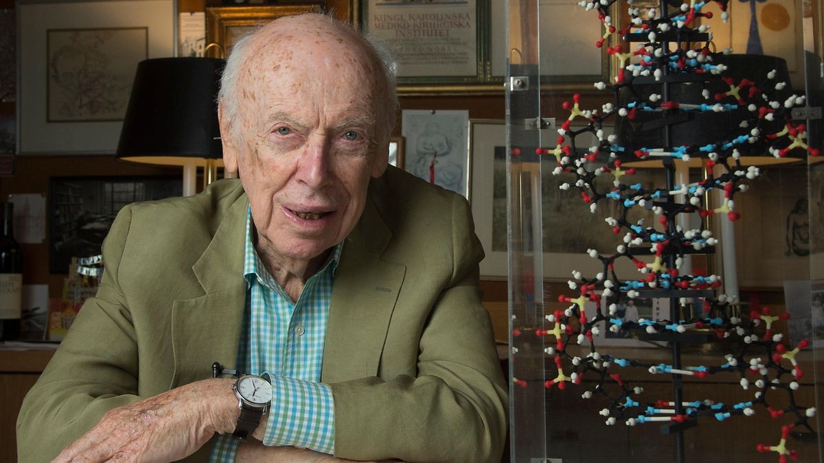 Scientist James Watson, who co-discovered double-helix of DNA and said black people are less intelligent than white people, di£s
