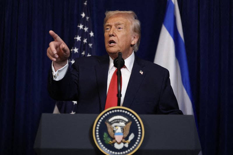 President Trump threatens to ‘obliterate’ Iran’s power plants if it doesn’t reopen Strait of Hormuz in 48 hours