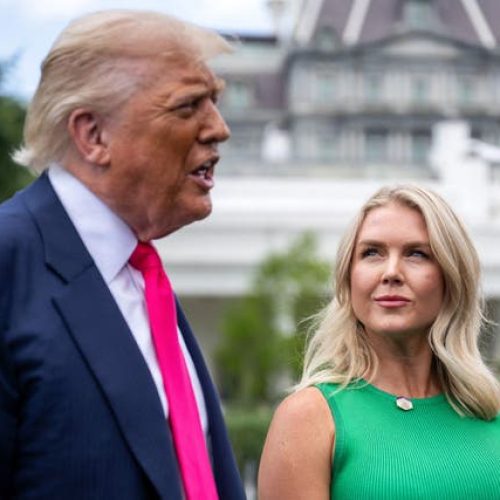 Trump makes weird comment about White House Press Secretary’s face and lips (video)