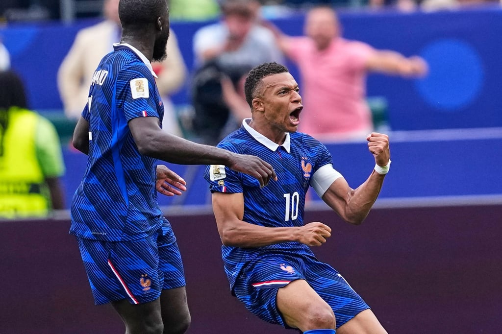 Mbappe usurps Messi again and becomes World Cup all-time record goalscorer